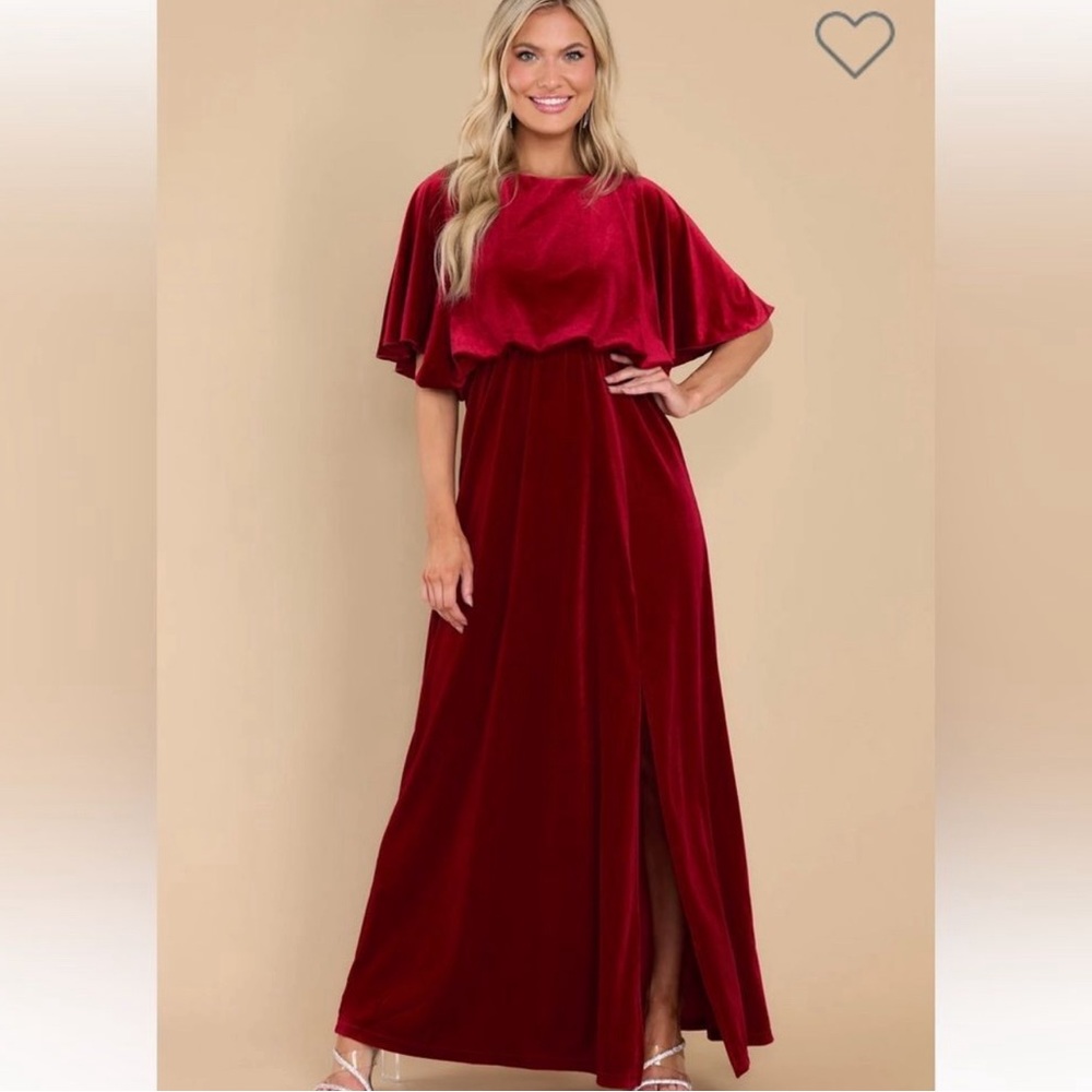 Red Dress See and Be Seen Ready For Tonight Dark Red Velvet Maxi Dress NWT